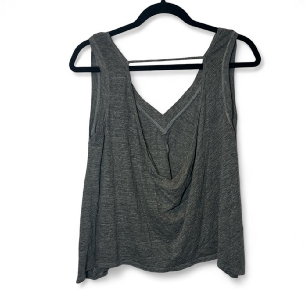 Vimmia Women S Gray Breathable Relaxed Fit Athletic Tank Top‎ - Picture 2 of 5